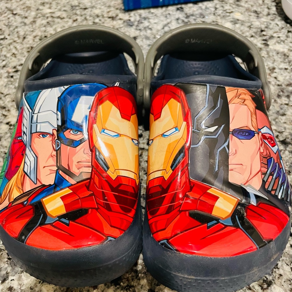 AVENGERS CROCS- Toddlers in Navy Blue